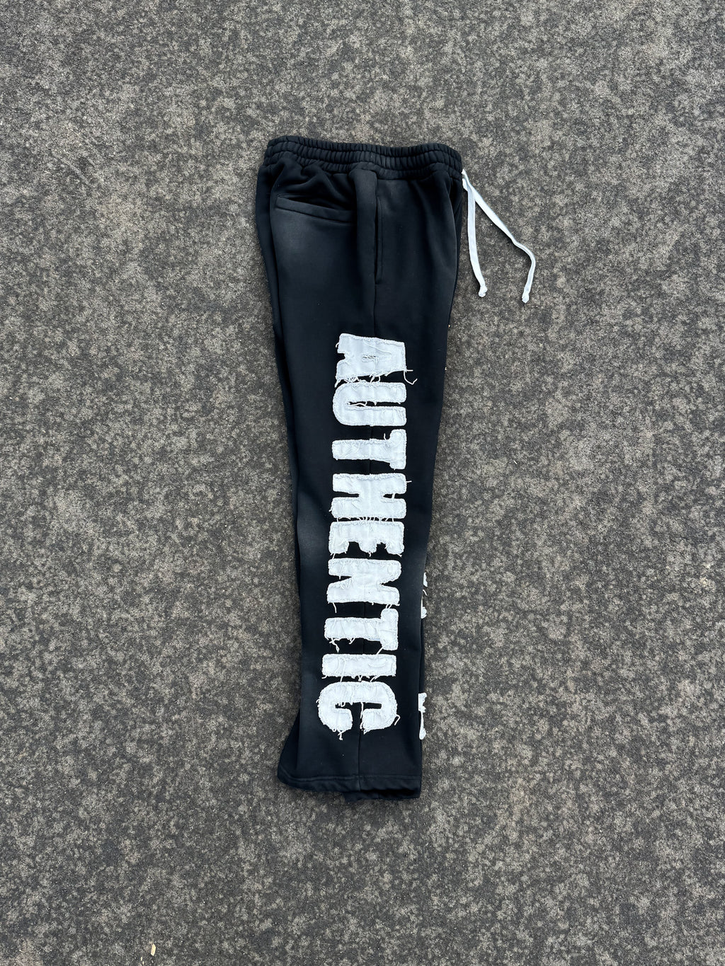 "RE4L/AUTHENTIC" Sweats