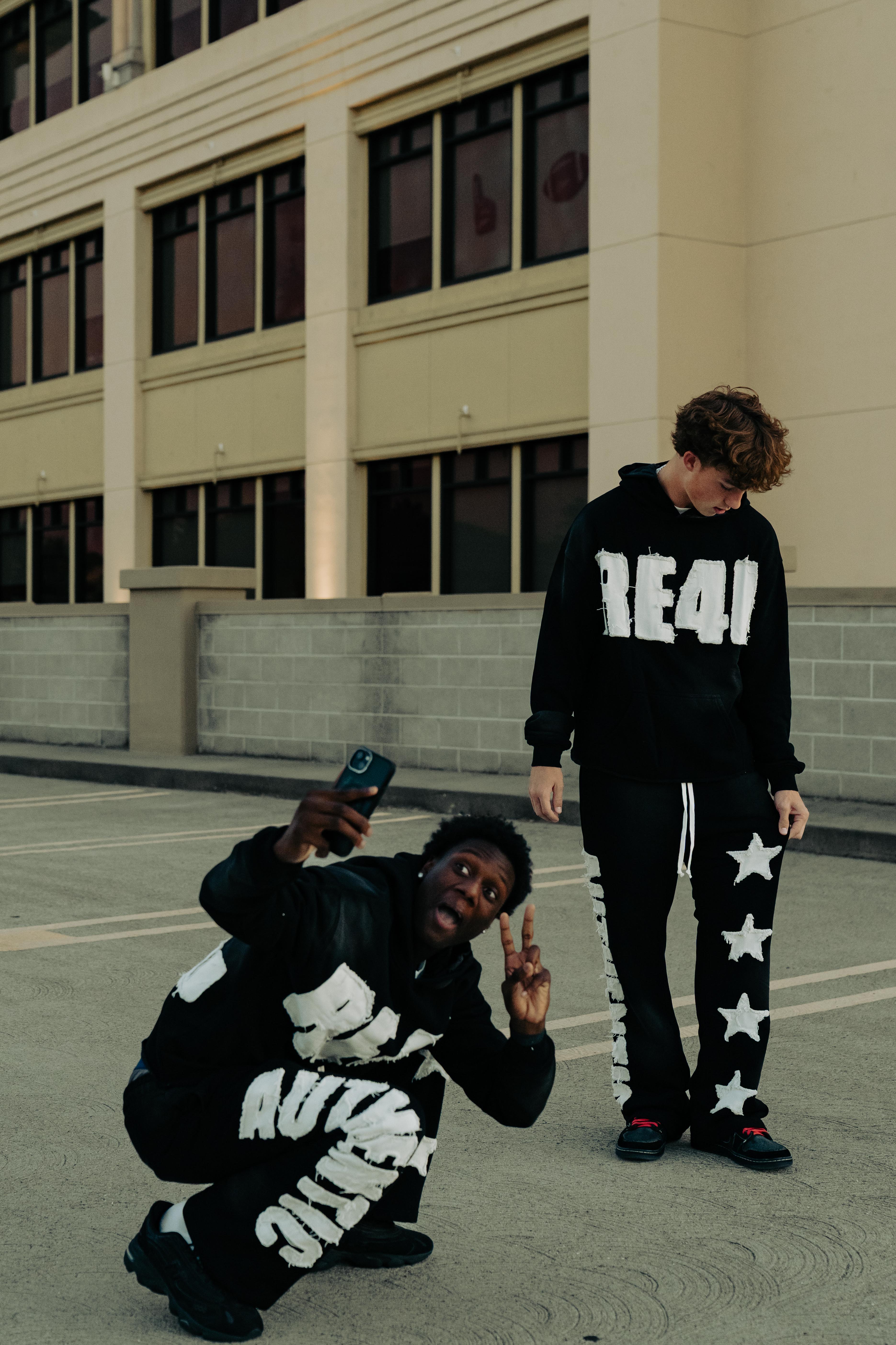 "RE4L" Sweatsuit